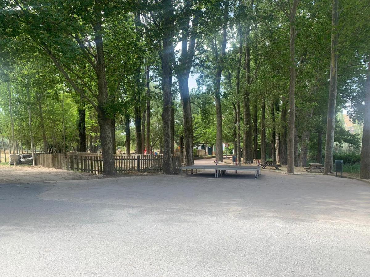 Apartamento En Cuevas Del Becerro Екстер'єр фото