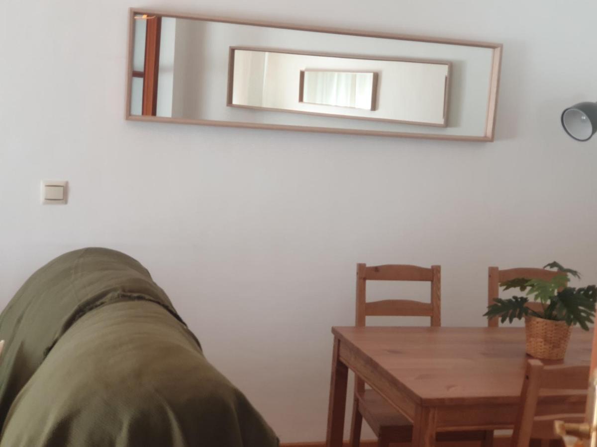 Apartamento En Cuevas Del Becerro Екстер'єр фото